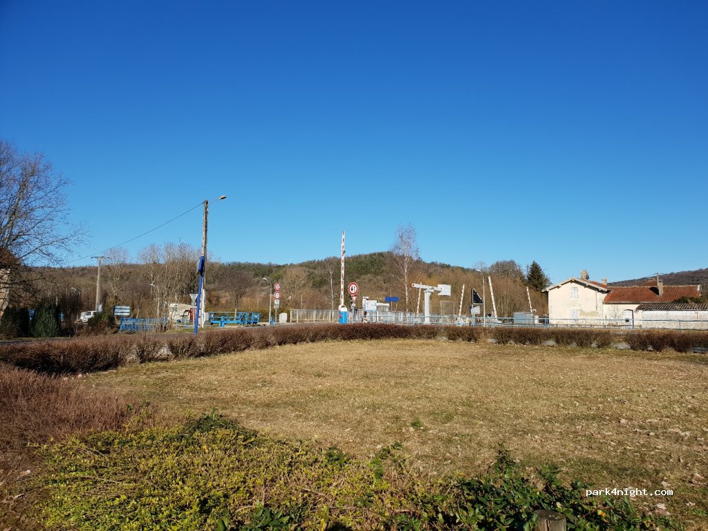 (52300) Curel - 45 Rue de la Gare — foto 3