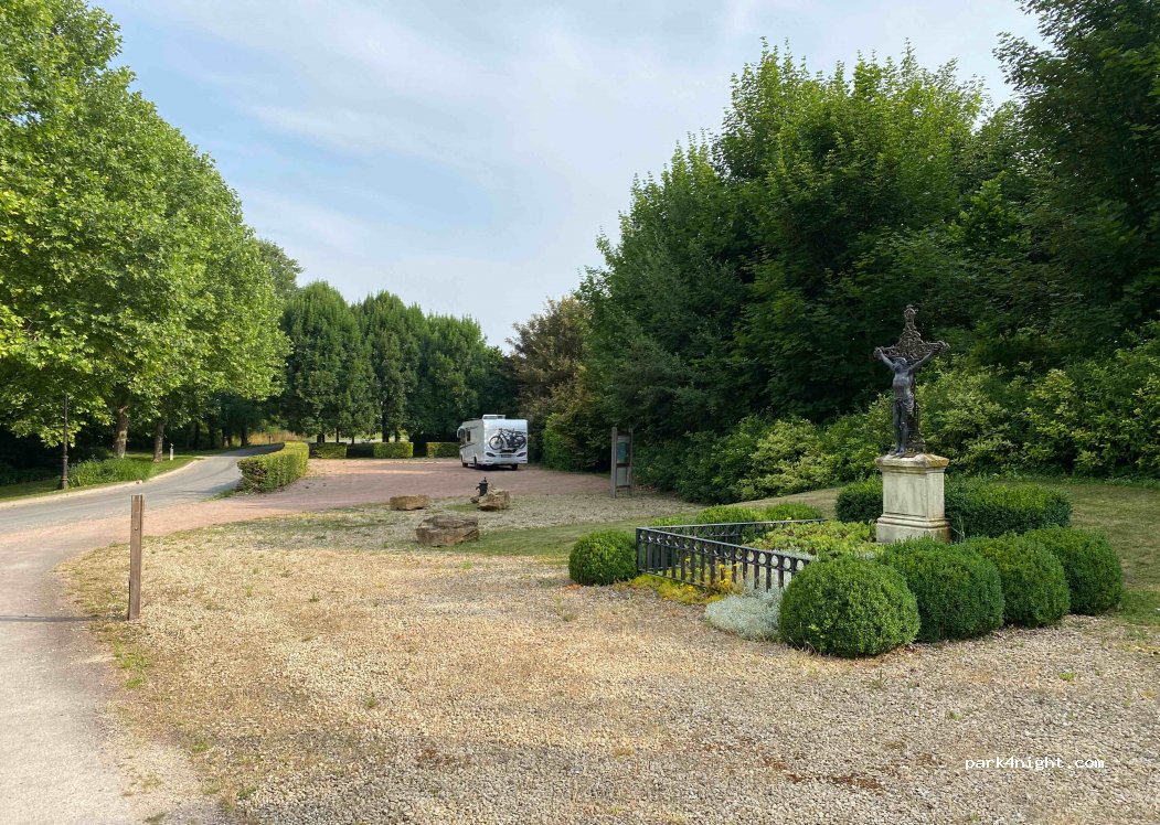 (51320) Haussimont - Le Champ Mathieu — foto 2