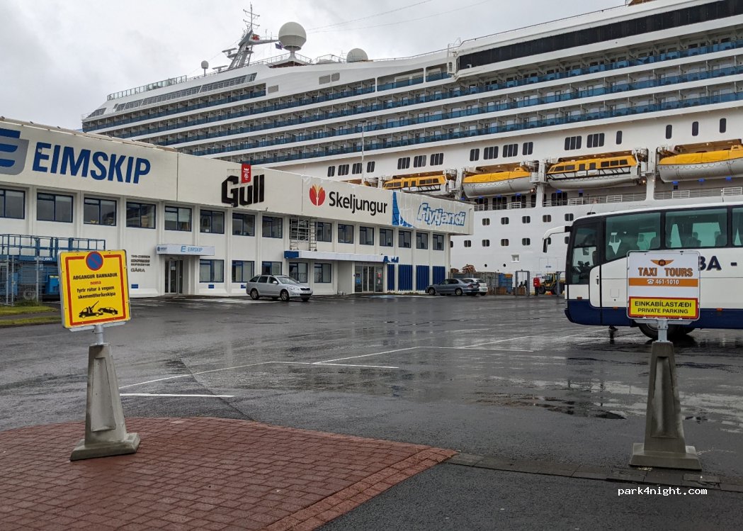 Akureyri - 46 Gránufélagsgata — foto