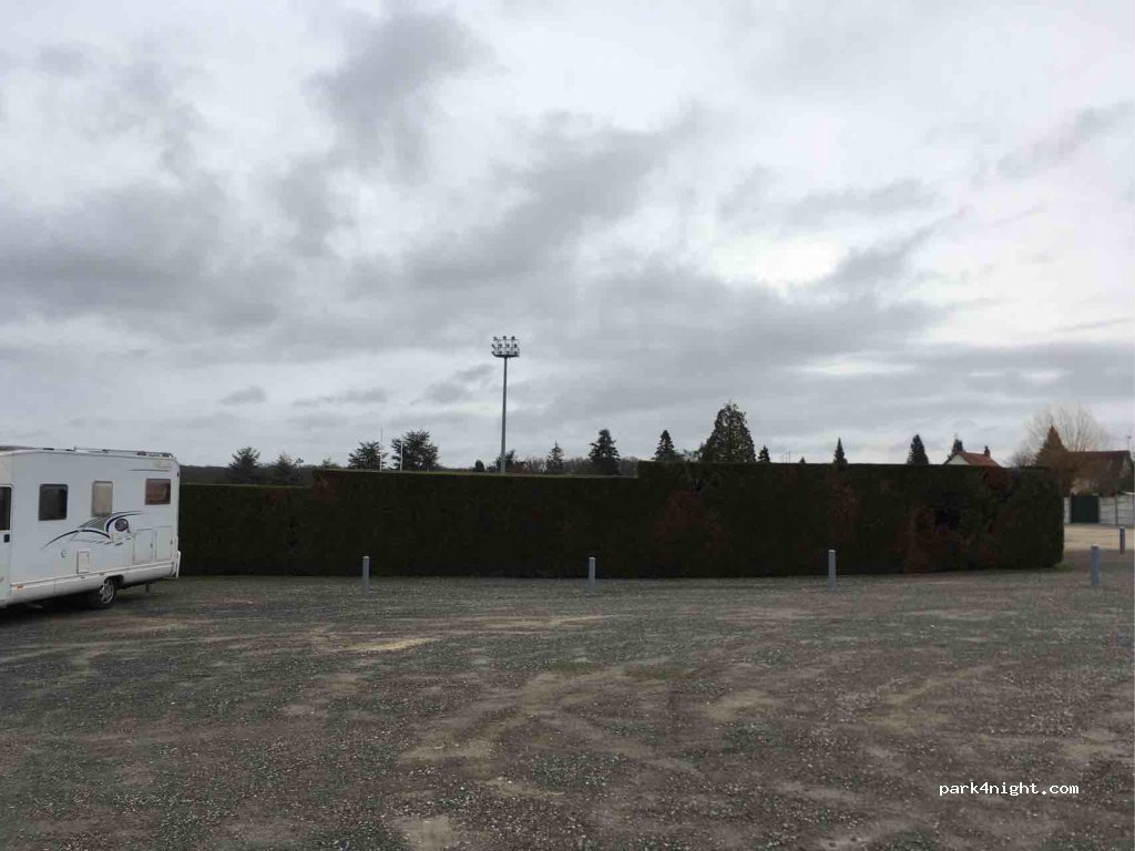 (18100) Vierzon - 1 Chemin du Stade Constant Duval — foto