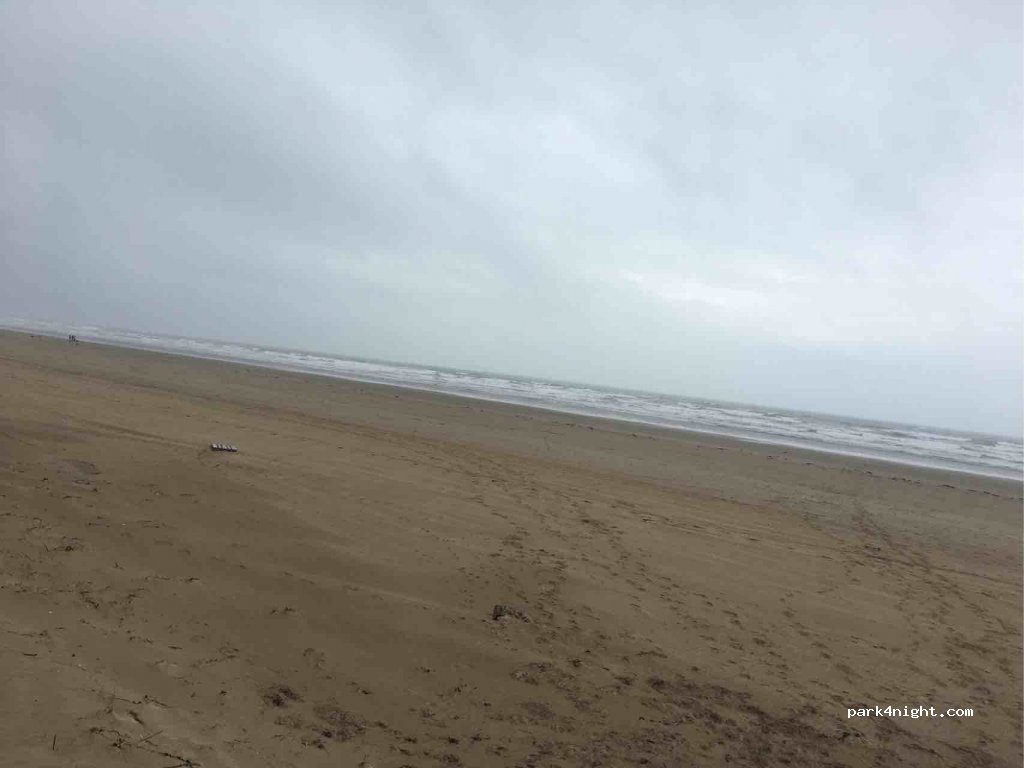 (SA16 0EJ) Burry Port - — foto