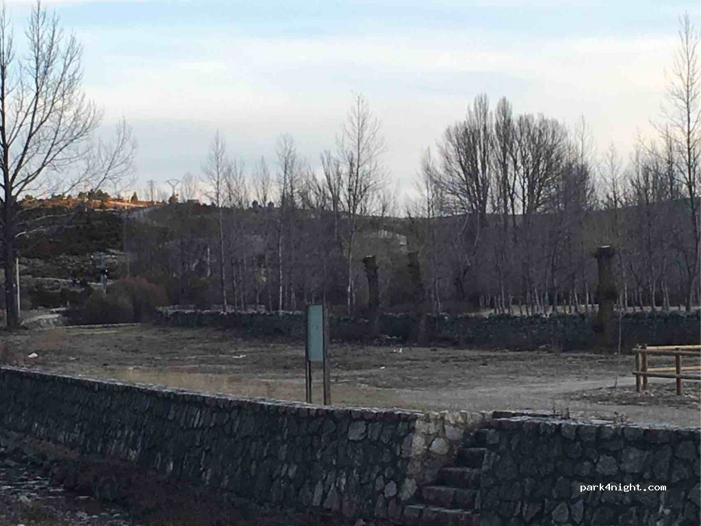 (44143) Fortanete - Unnamed Road — foto