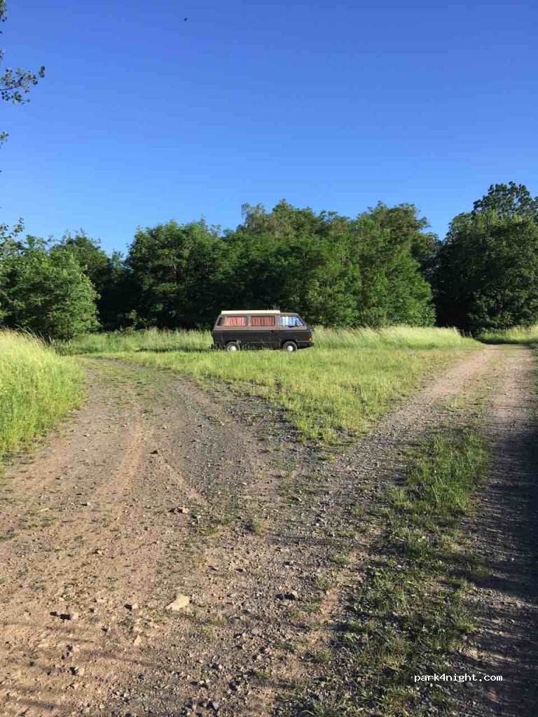 (417 04) Hrob - Unnamed Road — foto 3