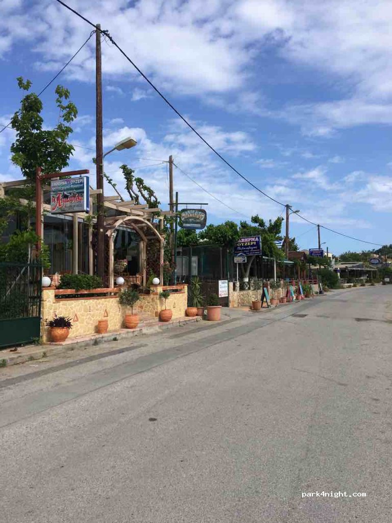 (341 00) Anthidona - Unnamed Road — foto 3