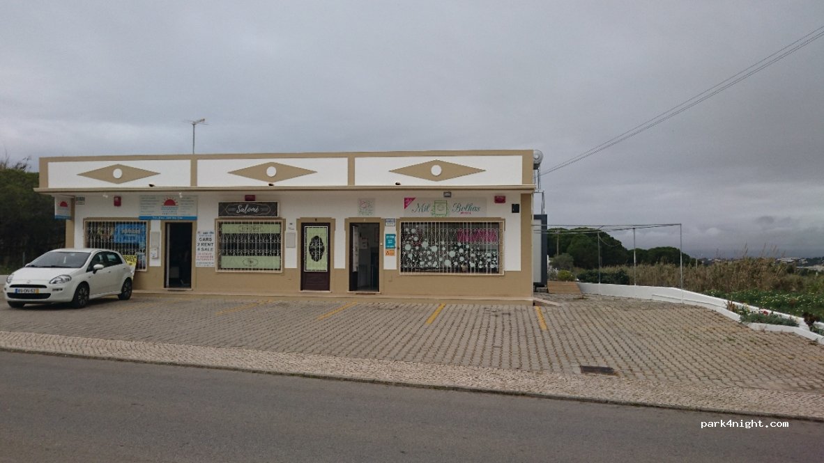 (8200) Albufeira - 3 Estrada do Castelo — foto