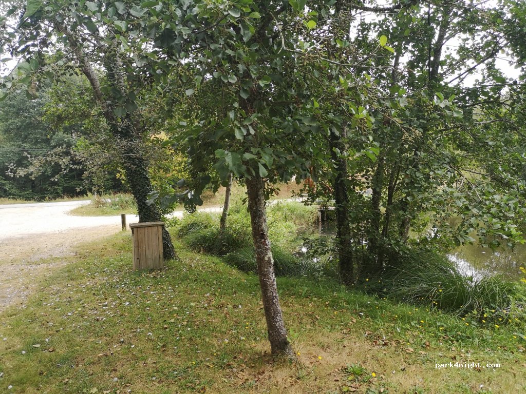 (56420) Cruguel - 17 Rue de la Mairie — foto