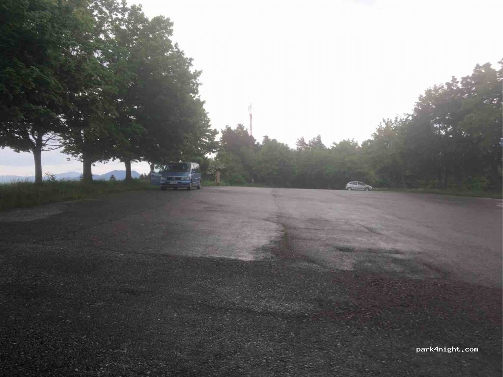 (031 04) Liptovský Mikuláš - Unnamed Road — foto