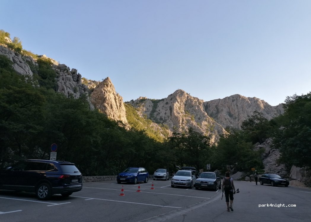 (23244) Starigrad - Paklenička ulica — foto 2