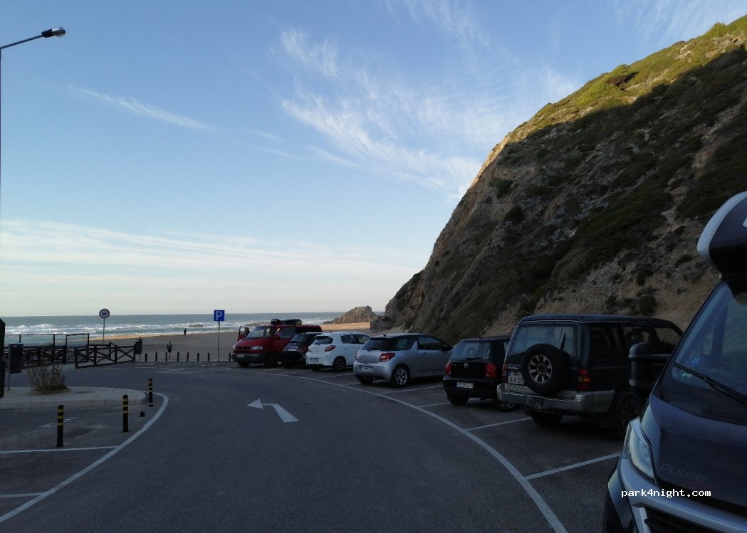 (2705) Colares - Rua da Praia da Adraga — foto