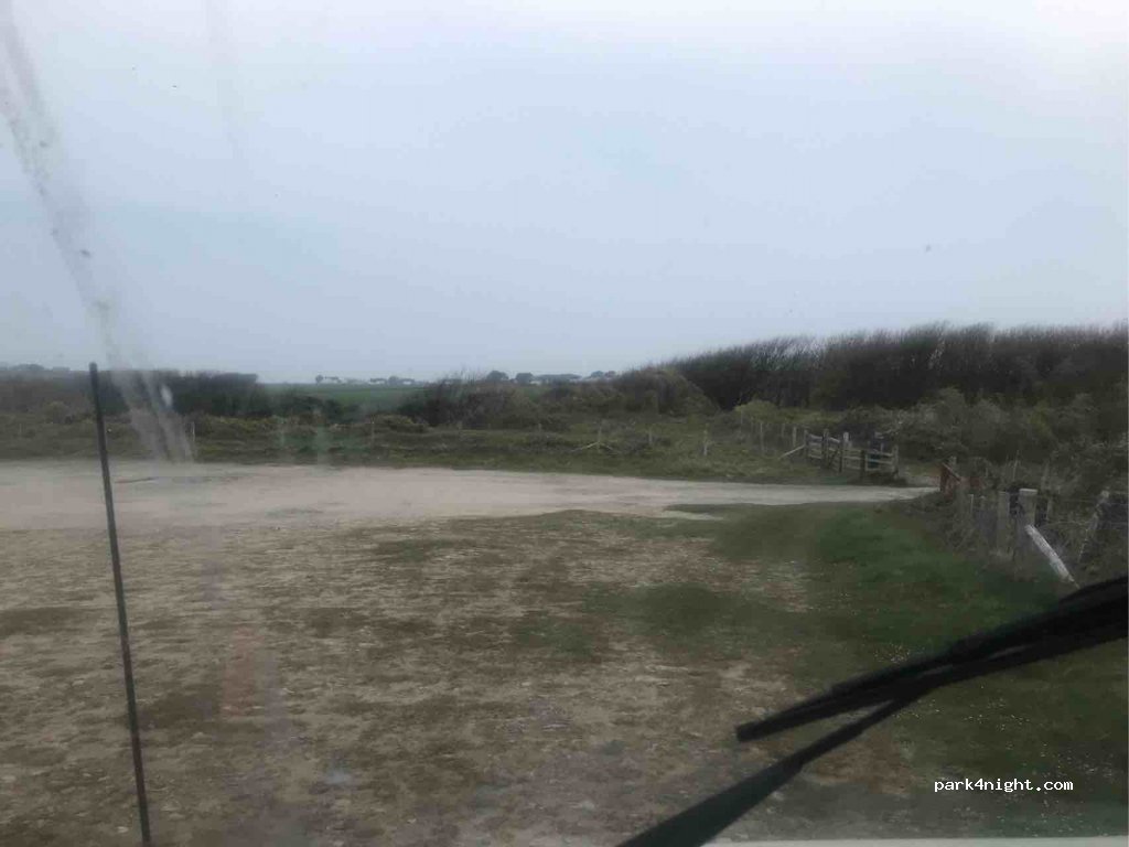 (SA70 7SD) Lydstep - Pembrokeshire Coast Path — foto