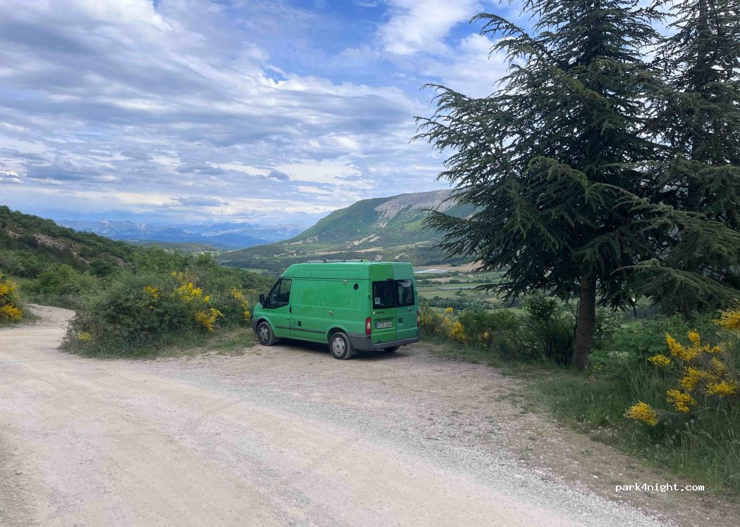 (05700) Orpierre - Unnamed Road — foto 3