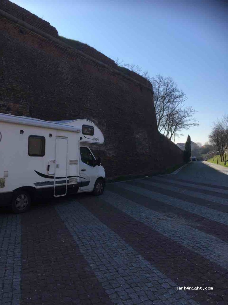 () Alba Iulia - 4 Strada Apulum — foto 2