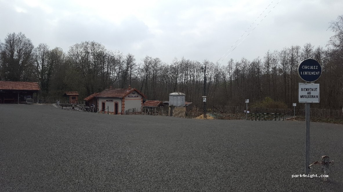 (72390) Semur-en-Vallon - 14 Les Vignes — foto
