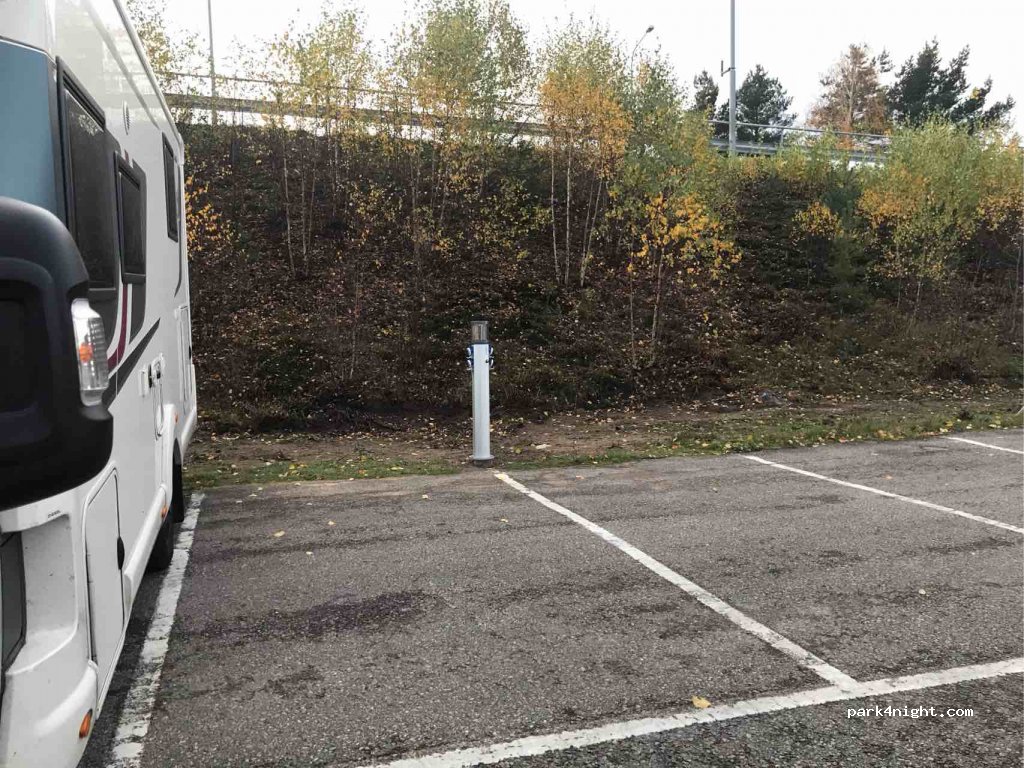 (553 03) - 25 Herkulesvägen — foto 2
