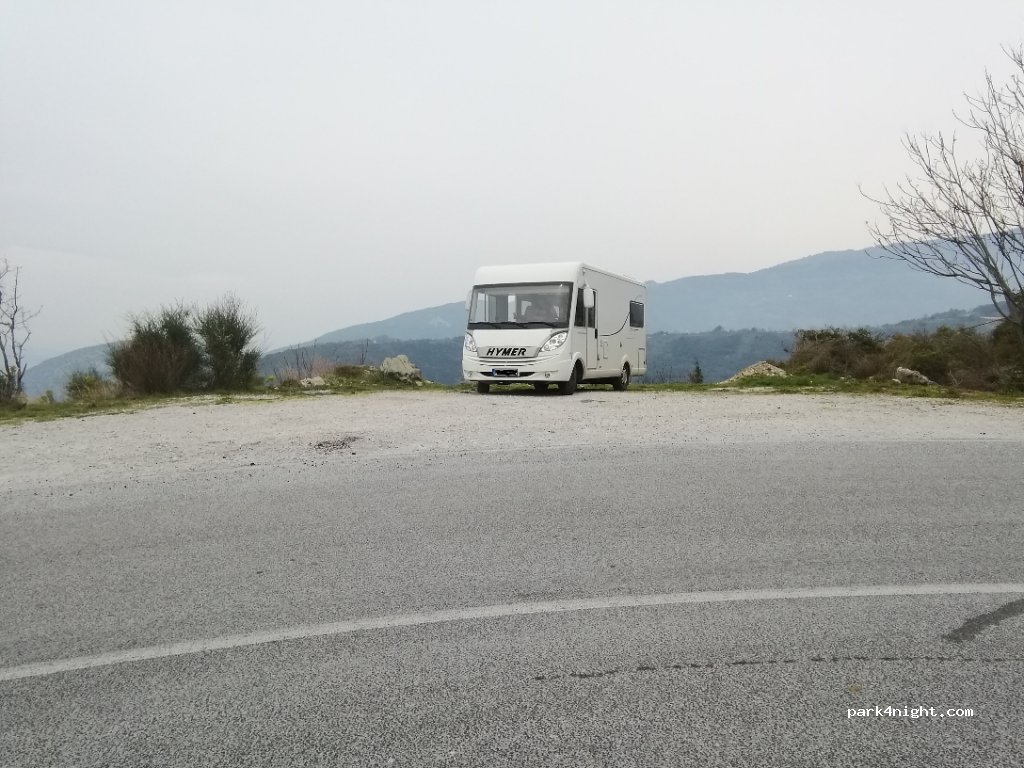 (373 00) Agios Georgios Nilias - Eparchiaki Odos Agrias-Mileon — foto
