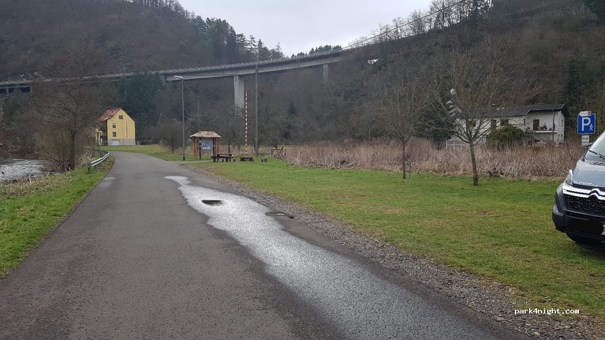 (55776) Frauenberg - 13 Bahnhofstraße — foto 2