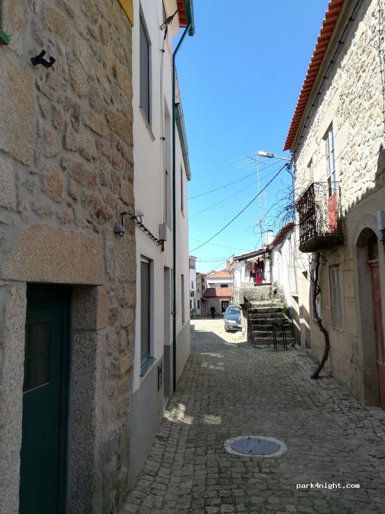(6060-051) - 19 Avenida Medina — foto 2