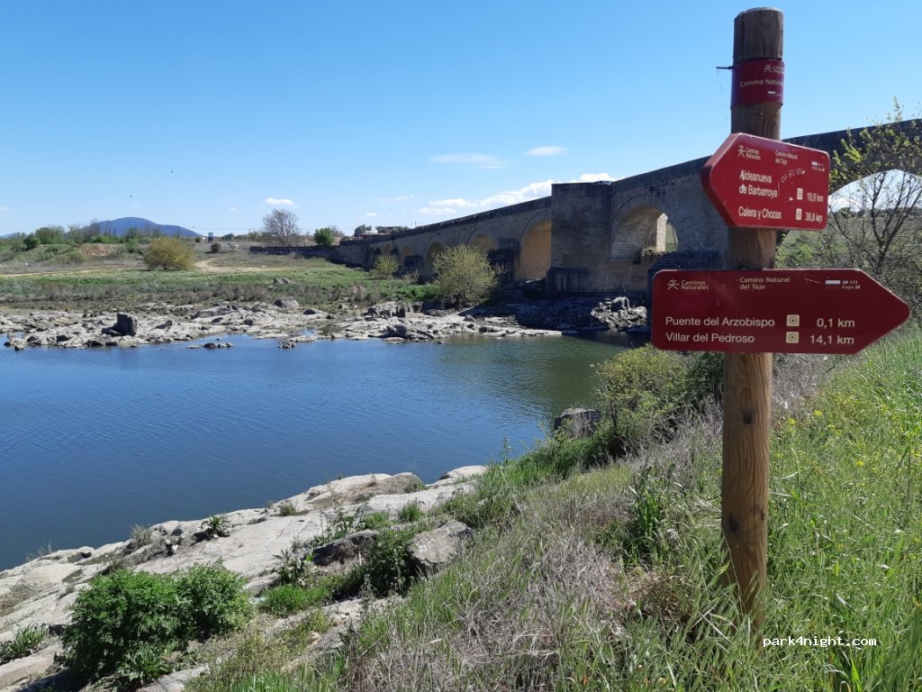(45570) El Puente del Arzobispo - 20 Calle Don Pedro Tenorio — foto