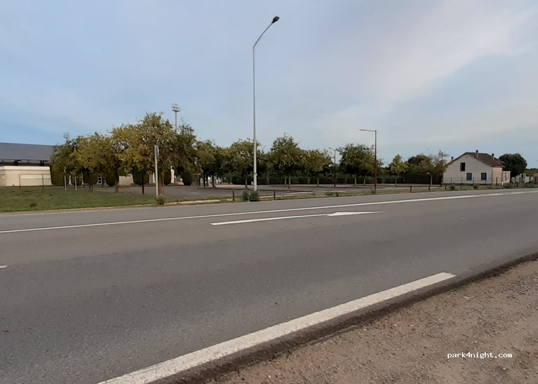 (36100) Issoudun - D918 — foto 3
