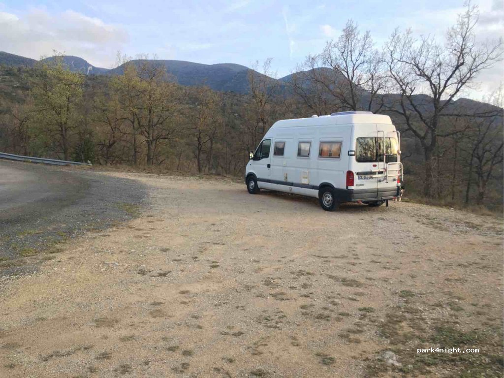 (25632) Sant Esteve de la Sarga - Unnamed Road — foto