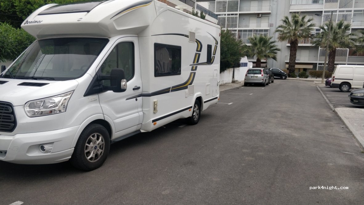 (8800-412) Tavira - 1 Praceta Florbela Espanca — foto