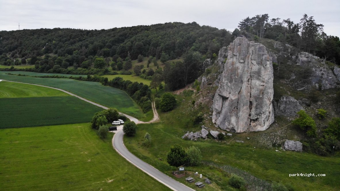 (91795) Dollnstein - Unnamed Road — foto 3