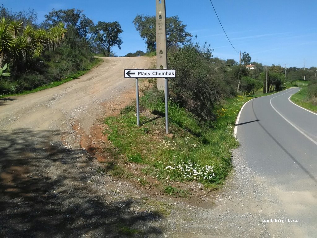 (7670)  - Unnamed Road — foto