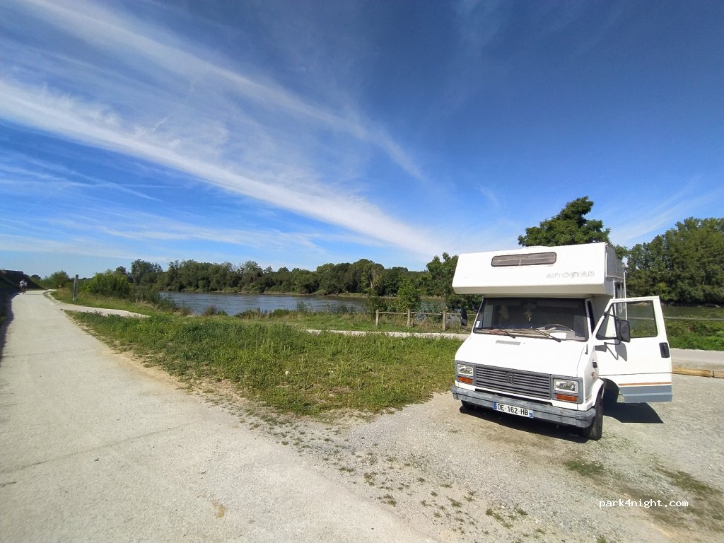 (44450) Saint-Julien-de-Concelles - 101 Levée de la Divatte — foto