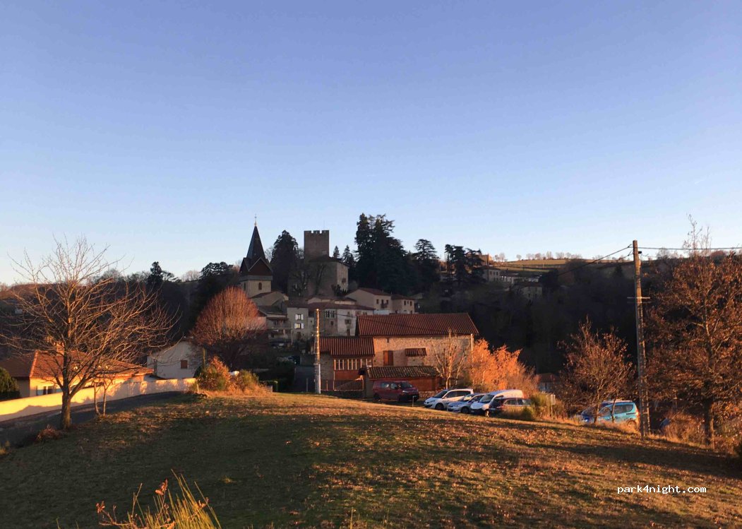 (42140) Chatelus - Le Bourg — foto