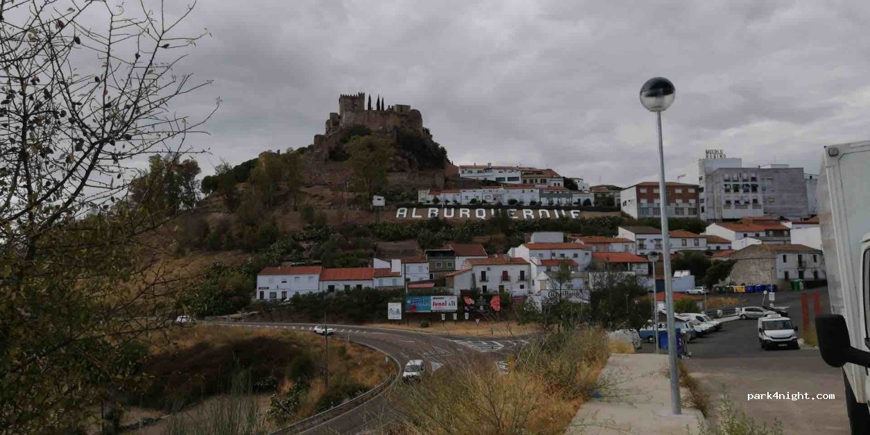 (06510) Alburquerque - 28 Calle Pozo Concejo — foto