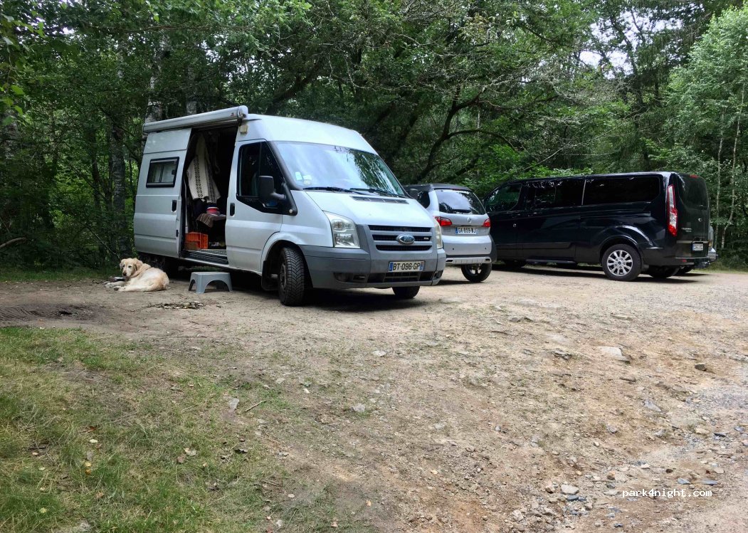 (71550) Roussillon-en-Morvan - — foto 2