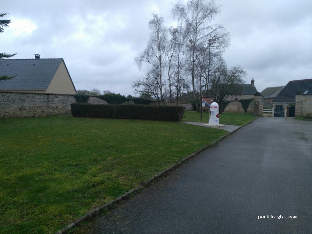 (61570) Mortrée - 2 Route d'Ecouves — foto 2