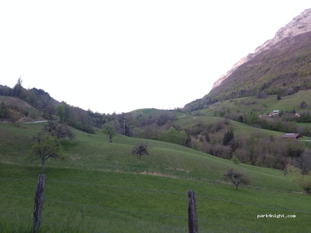 (38950) Quaix-en-Chartreuse - D57 — foto