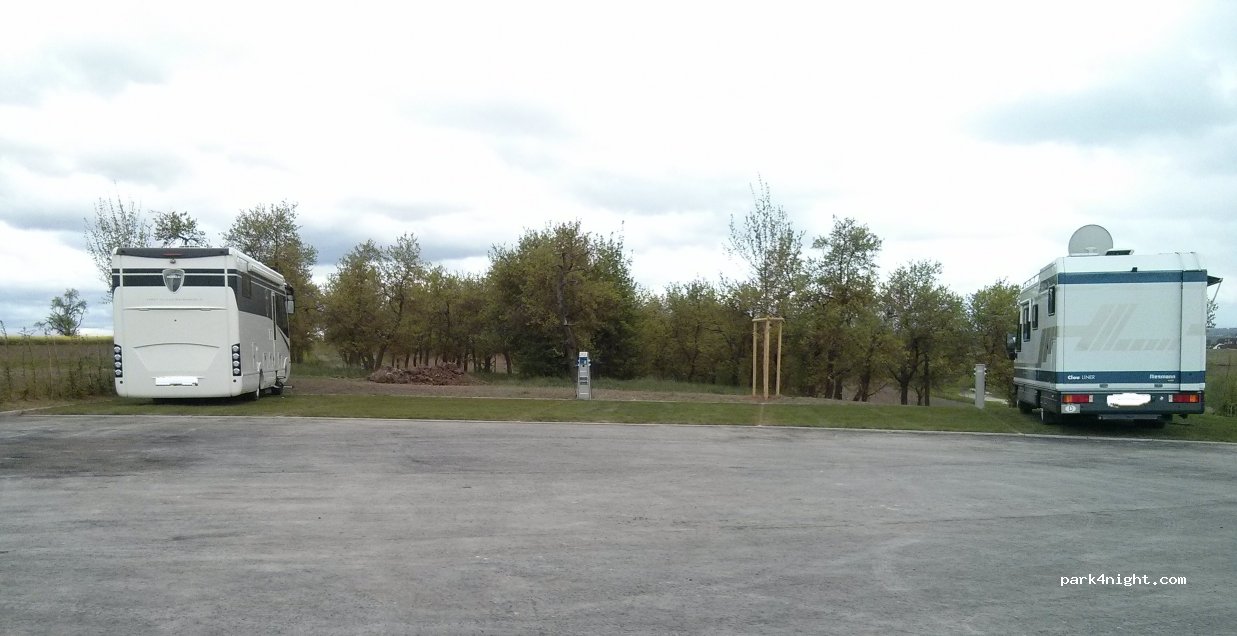 Wohnmobilstellplatz Herrenberg — foto 2