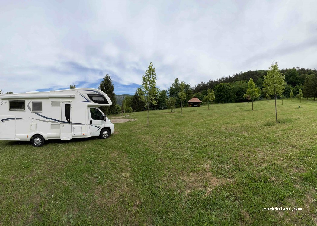 Gombasek Camping — foto 2