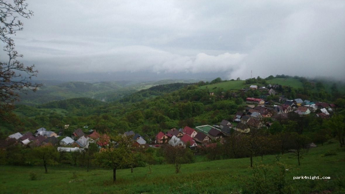 (018 52) Vršatské Podhradie - — foto