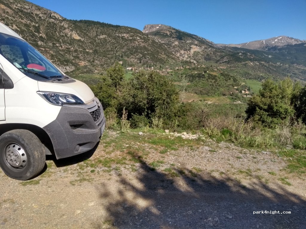 (250 06) Peristera - Eparchiaki Odos Sarantapichou - Idaton Stigos — foto