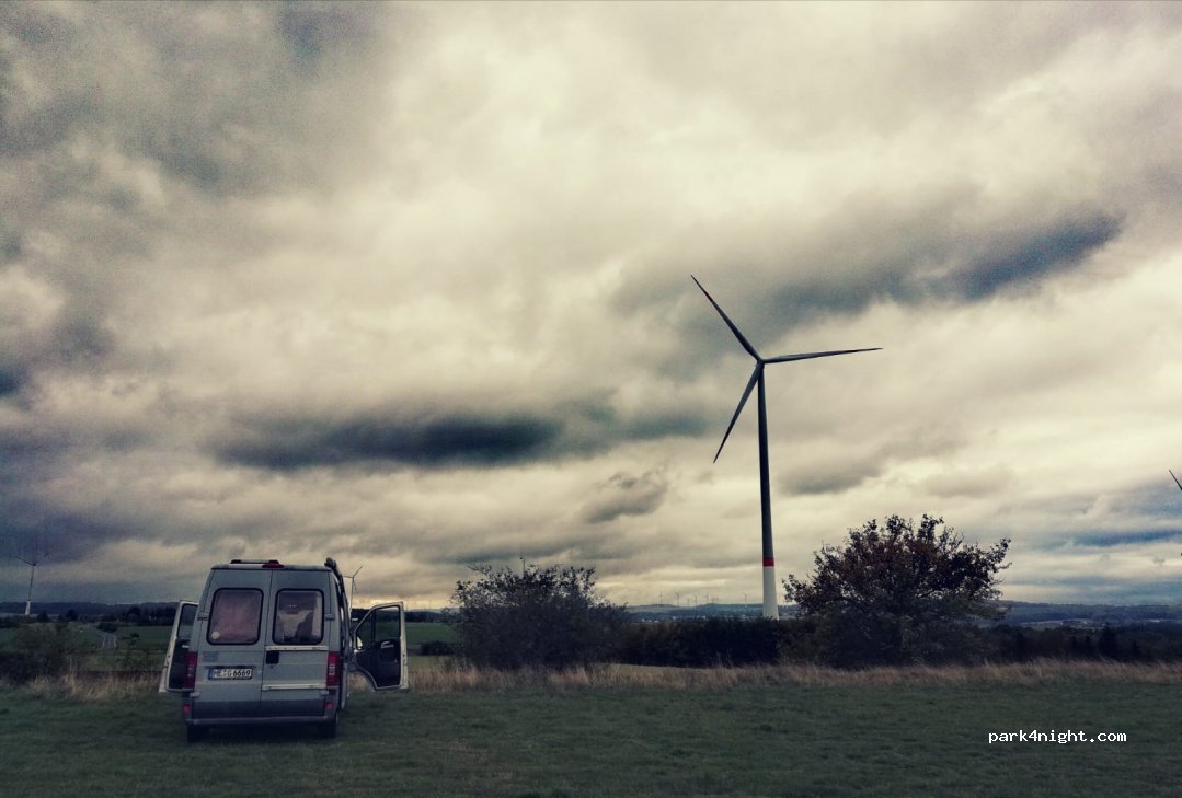 Wanderparkplatz Geierlay P4 — foto