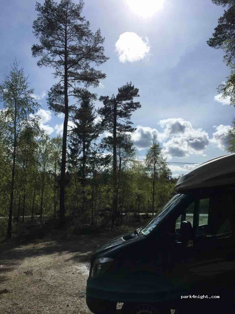 (511 95) Öxabäck - Mjöbäcksvägen — foto 3