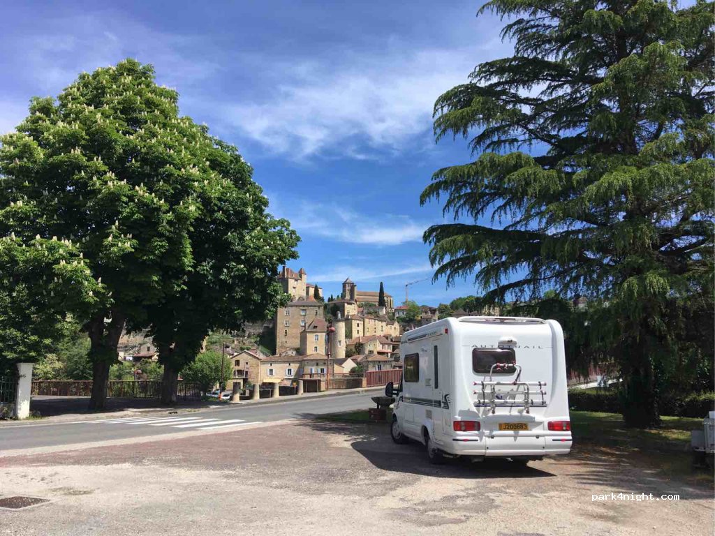 (46700) Puy-l'Évêque - 2 Rue du Docteur Rouma — foto