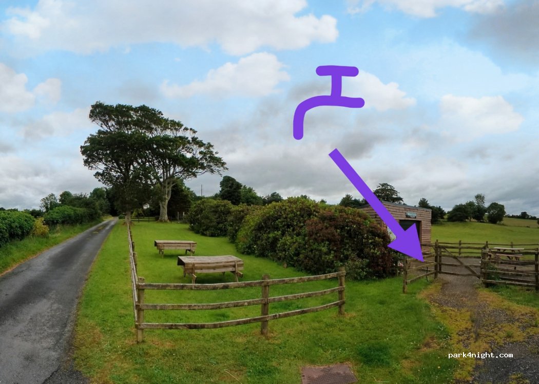 ()  - Unnamed Road — foto 2