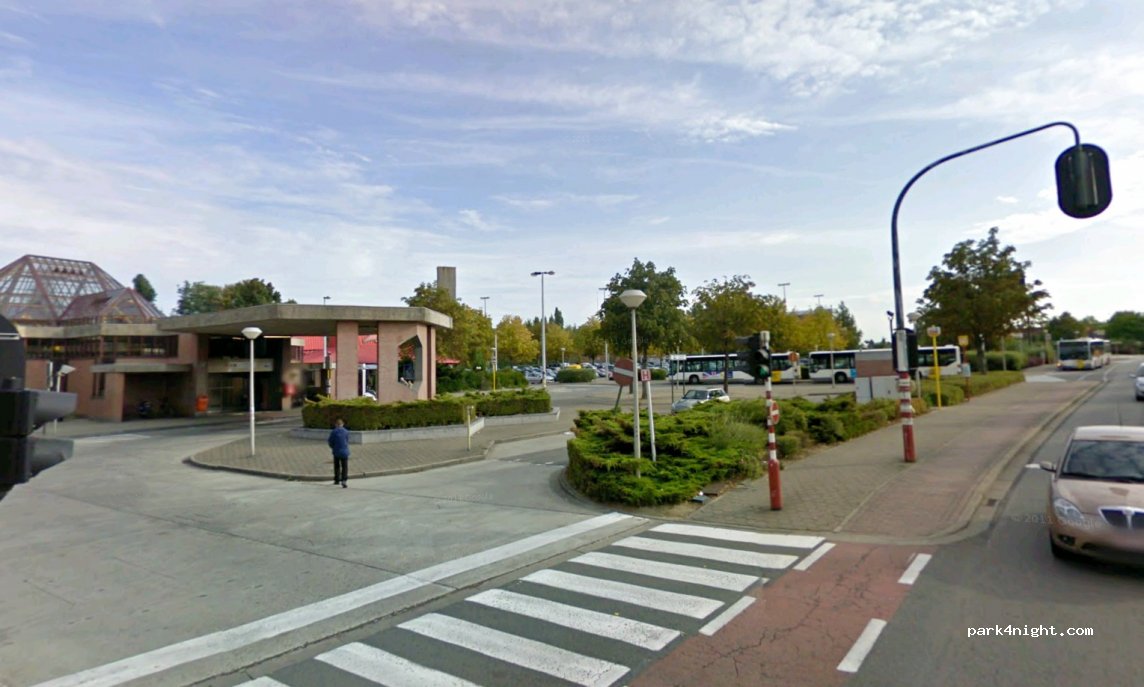 (1200) Woluwe-Saint-Lambert - 3 Avenue de Wezembeek — foto