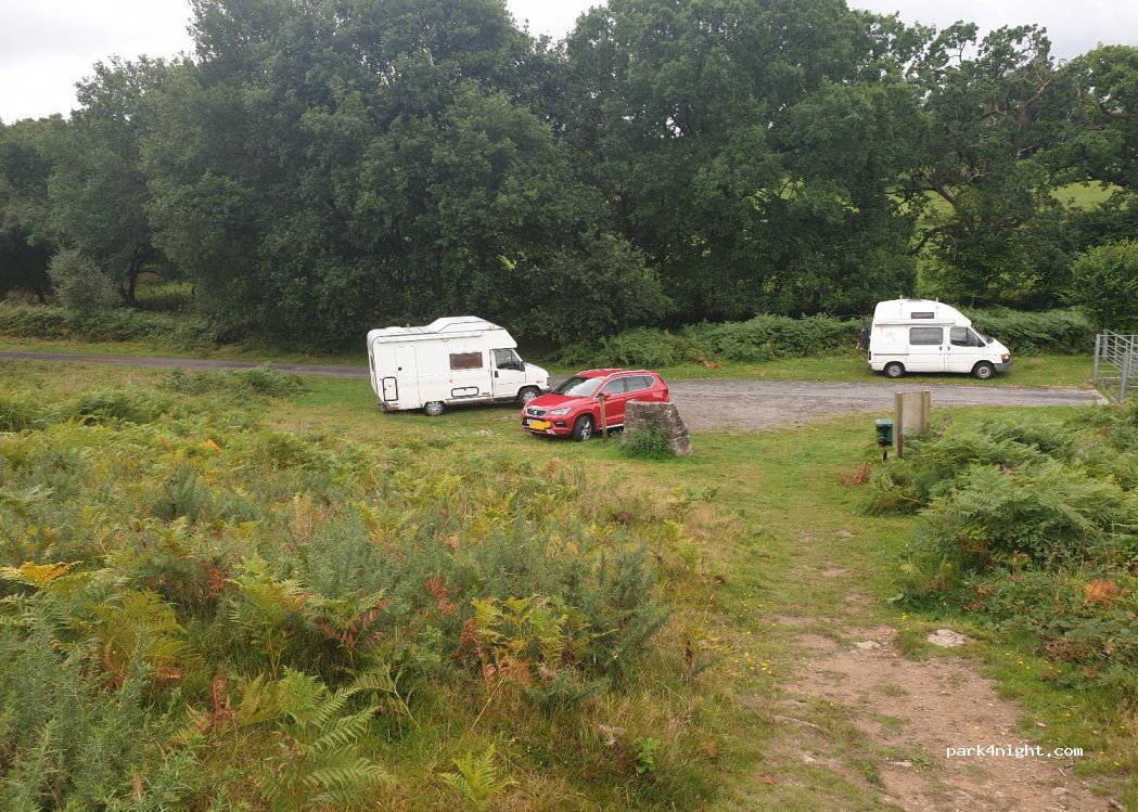 (SA19 6YY) Llandeilo - Unnamed Road — foto 2