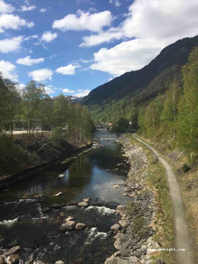 (3660) Rjukan - Sam Eydes gate — foto
