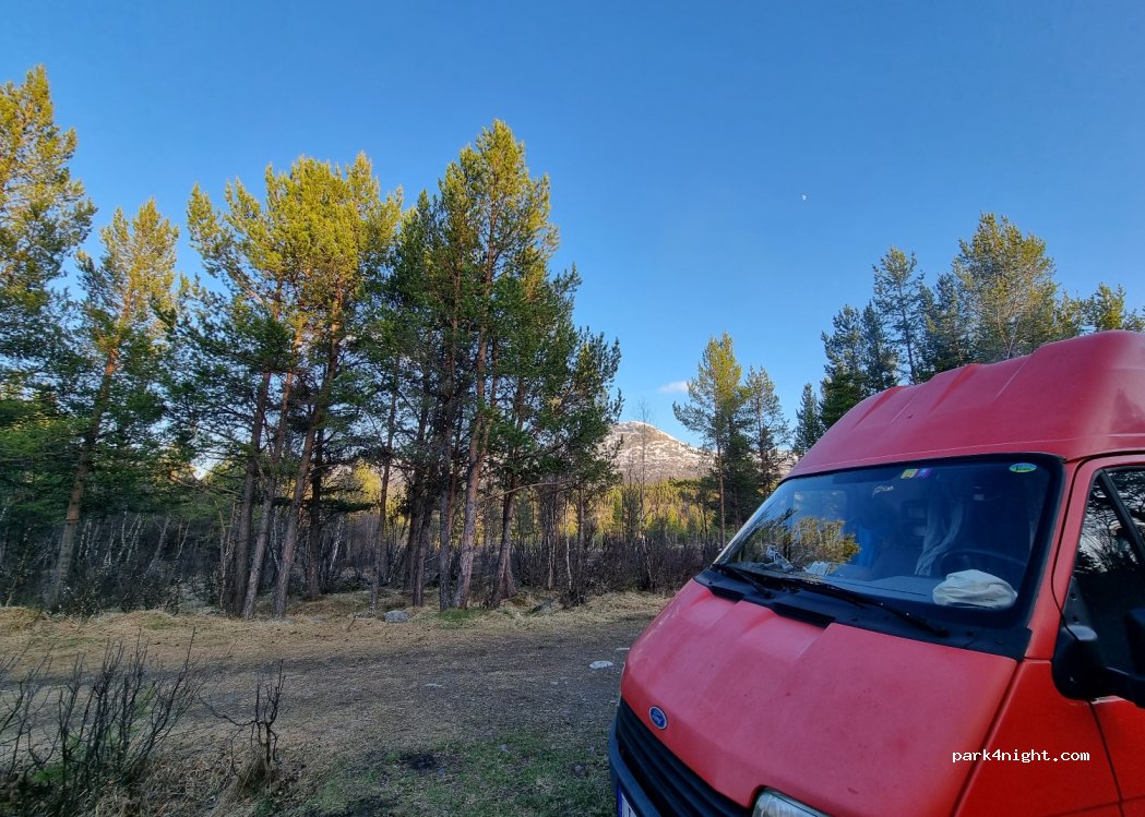 (2683)  - Riddersprangvegen — foto 2