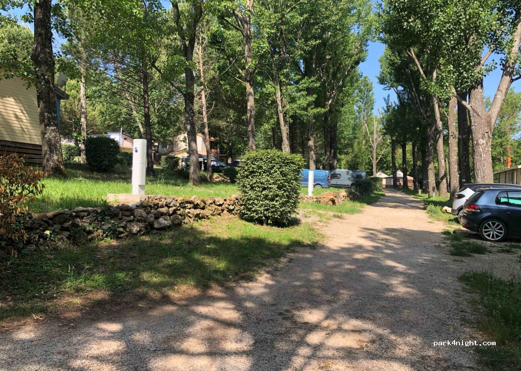camping de graniers — foto 2