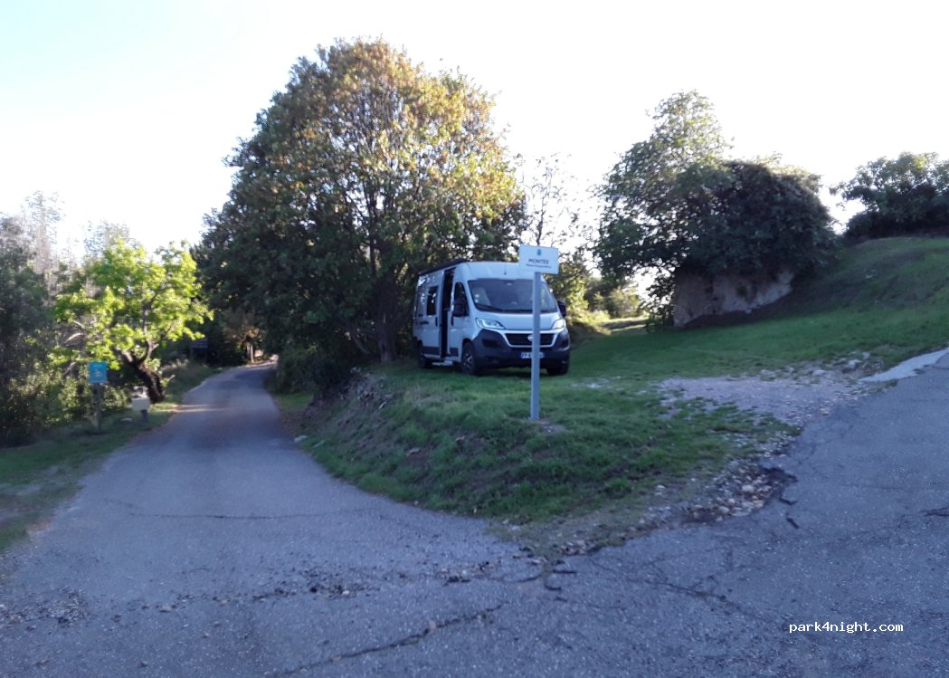 (04510) Aiglun - Le Village — foto 4