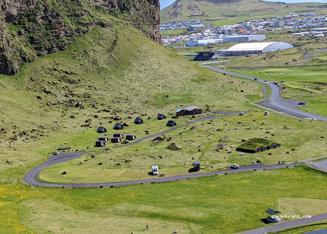 Vestmannaeyjar Camp Site — foto 3