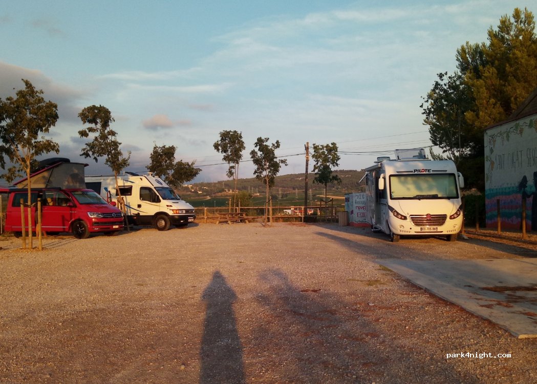 (08798) Sant Cugat Sesgarrigues - 4 Carretera S Sadurni — foto