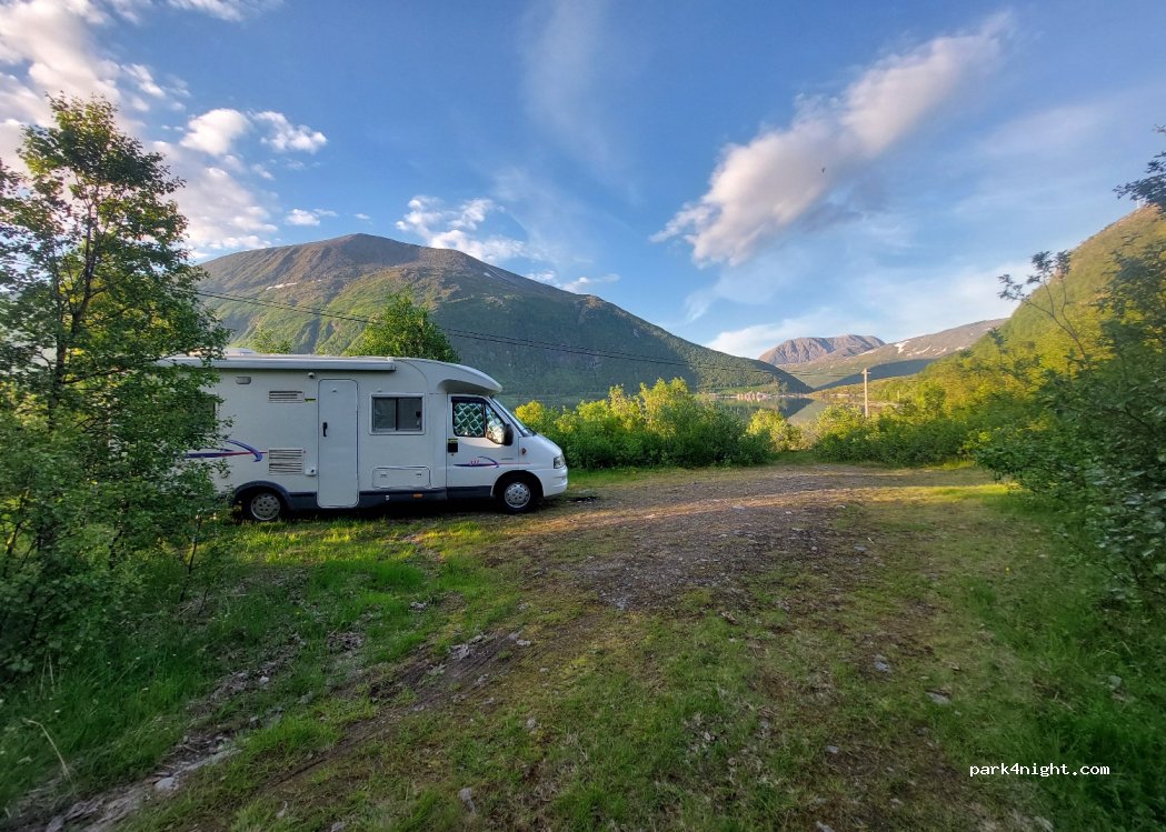 (9100) - Sandneshamnvegen — foto 4